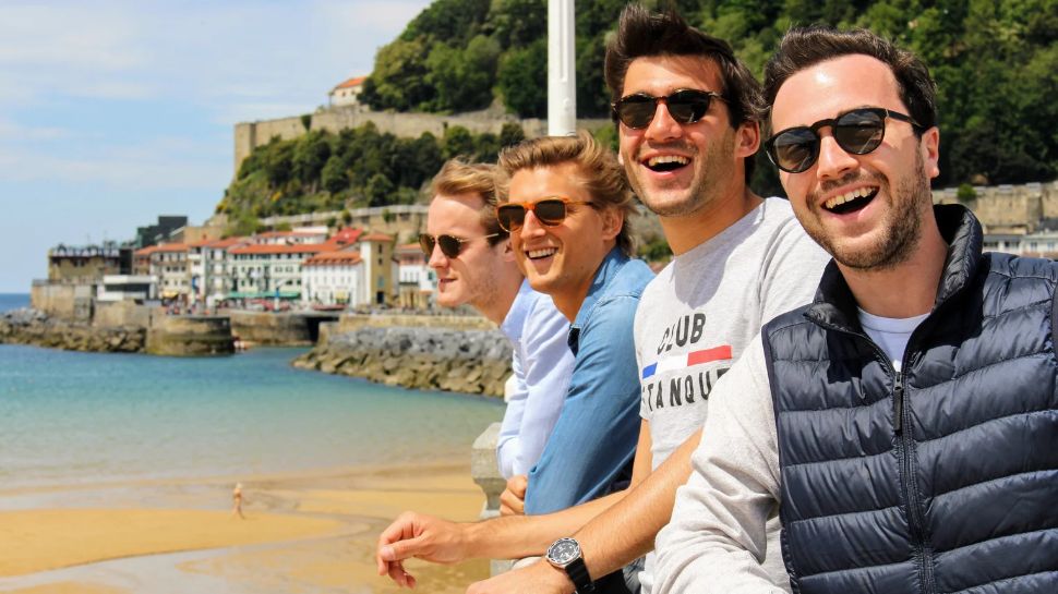 saadaksesi helpommin ystäviä