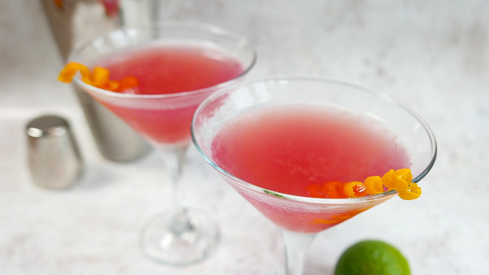 Cosmopolitan-cocktail resepti