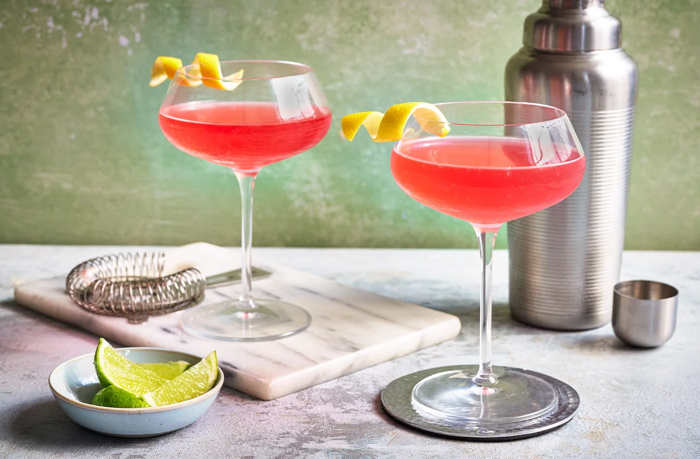 Cosmopolitan-cocktail resepti