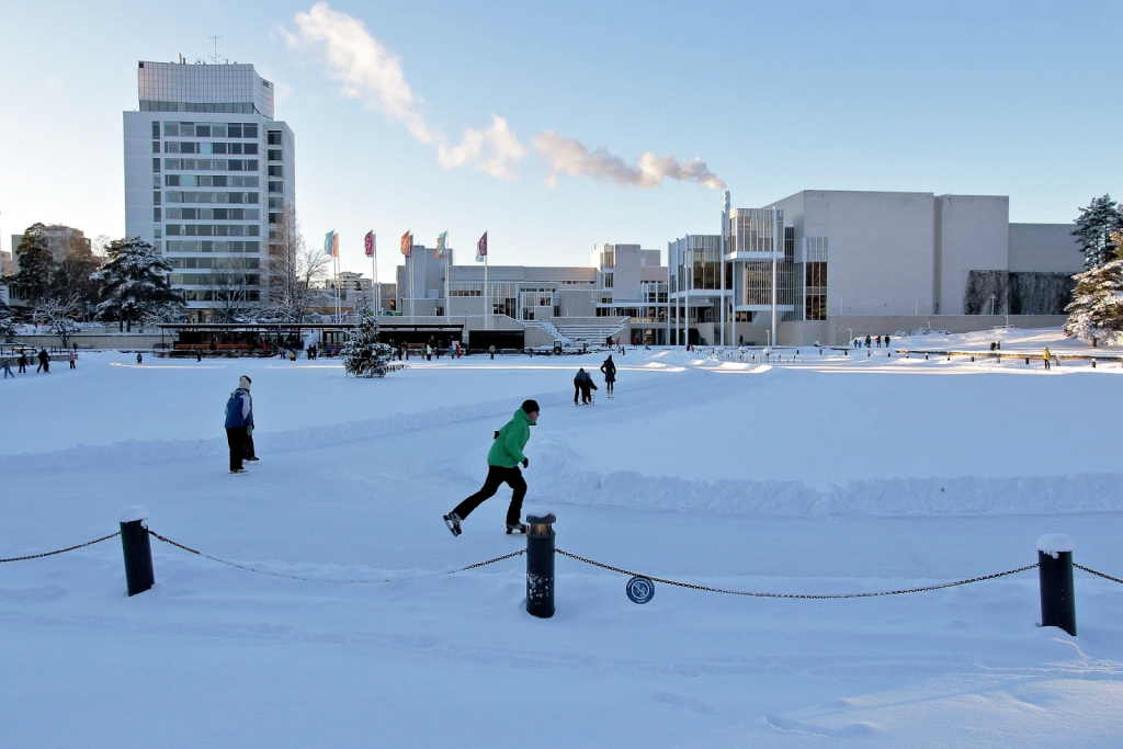 Tapiola Ice Garden (Espoo)